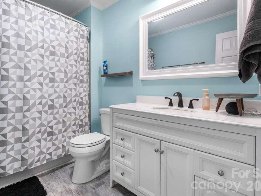6230 Winds Court, Clover, SC 29710.  MLS# CAR4379497, YatesRealty ID 21229. 