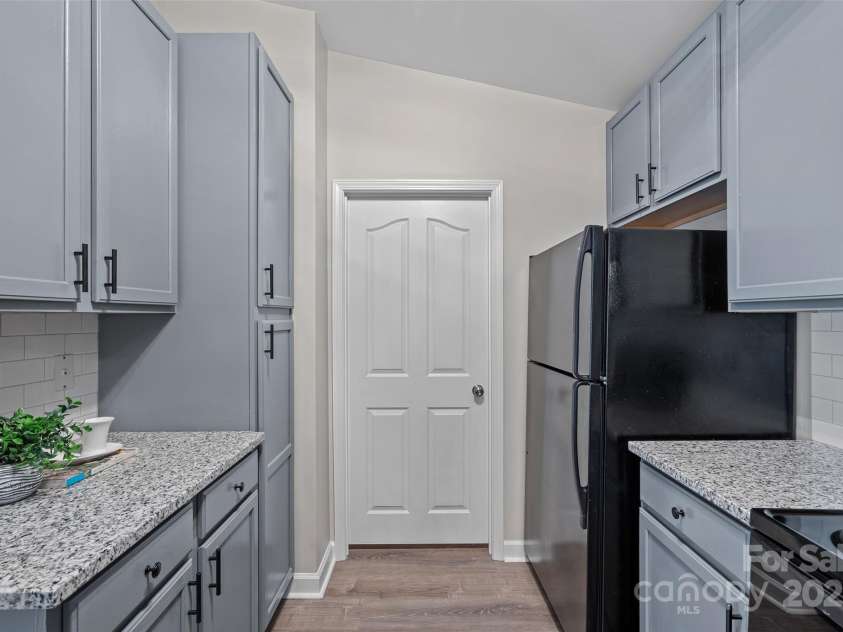 17178 Red Feather Drive, Charlotte, NC 28277.  MLS# CAR4304974, YatesRealty ID 2123. 