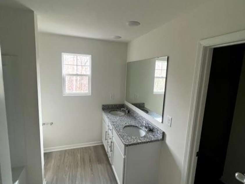 421 Rocky Brook Drive, Shelby, NC 28150.  MLS# CAR4233173, YatesRealty ID 2123. 
