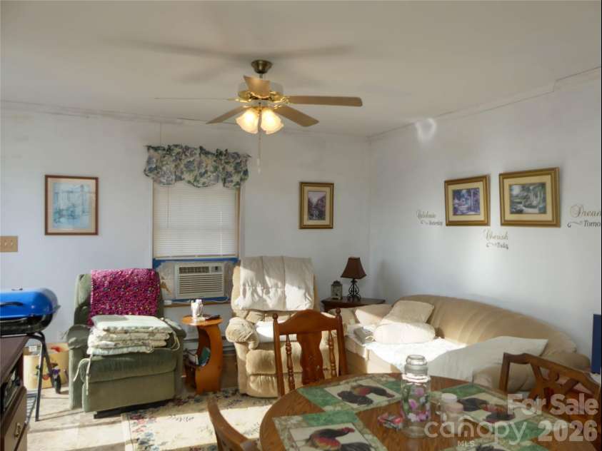 722 Union Hill Ridge Road, Green Mountain, NC 28740.  MLS# CAR4337294, YatesRealty ID 2123. 