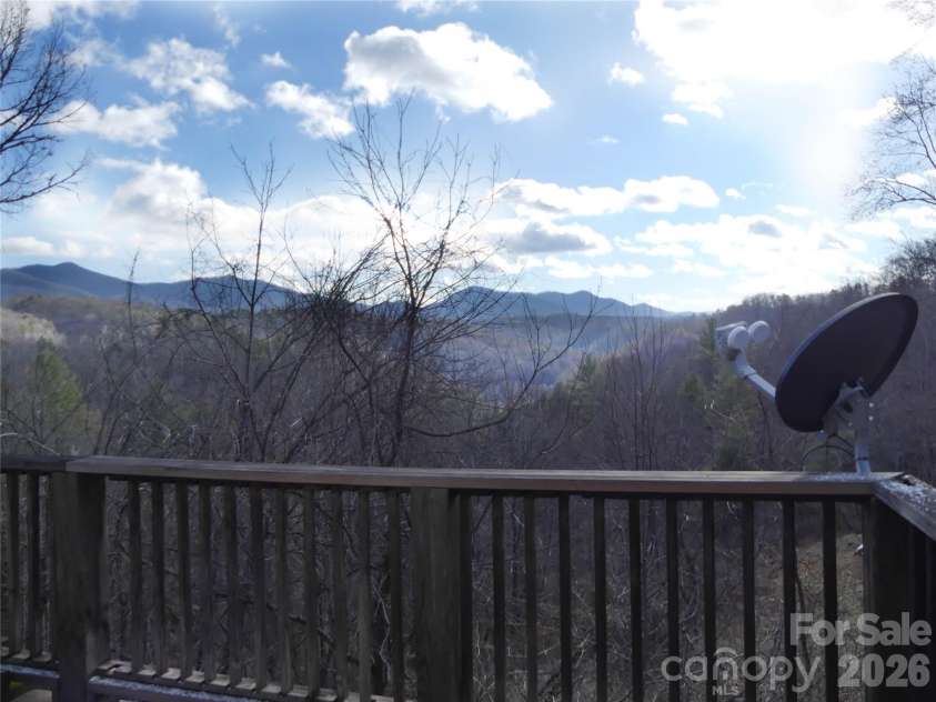 722 Union Hill Ridge Road, Green Mountain, NC 28740.  MLS# CAR4337294, YatesRealty ID 2123. 