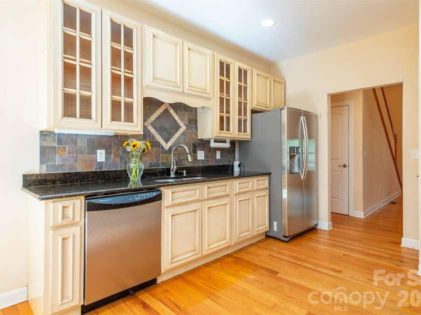 75 Noble Road, Fairview, NC 28730.  MLS# CAR4351168, YatesRealty ID 21230. 