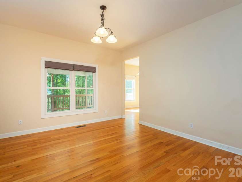 75 Noble Road, Fairview, NC 28730.  MLS# CAR4351168, YatesRealty ID 21230. Dining Room
