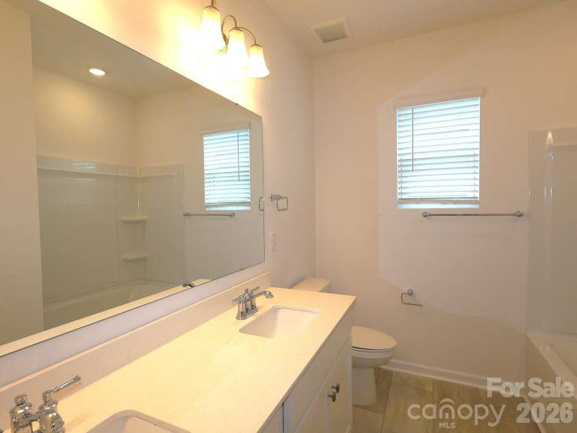 1540 Kate Cecil Way, York, SC 29745.  MLS# CAR4373474, YatesRealty ID 21231. Secondary bathroom