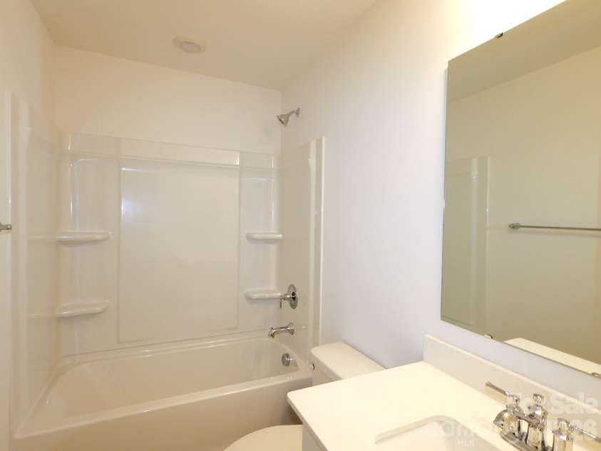 1540 Kate Cecil Way, York, SC 29745.  MLS# CAR4373474, YatesRealty ID 21231. Secondary bathroom