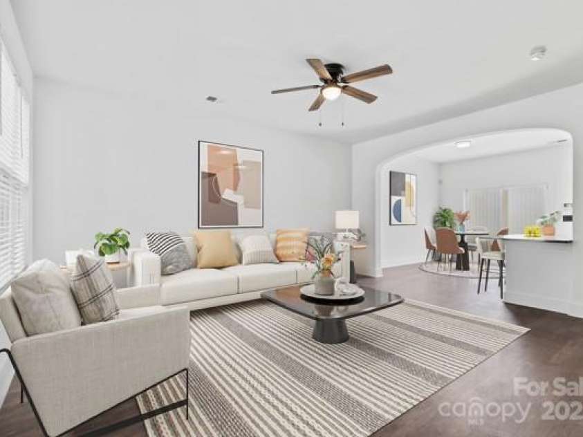 3153 Bending Birch Place, Charlotte, NC 28206.  MLS# CAR4267129, YatesRealty ID 21232. 