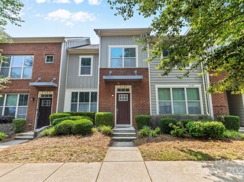 3153 Bending Birch Place, Charlotte, NC 28206.  MLS# CAR4267129, YatesRealty ID 21232. 