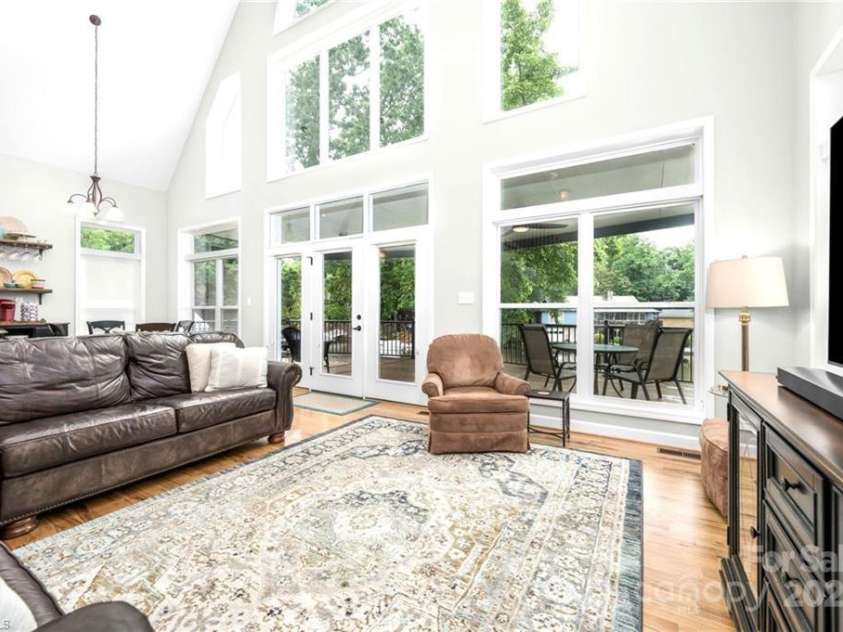 1901 Warf Road, Lexington, NC 27292.  MLS# CAR4268673, YatesRealty ID 21235. 