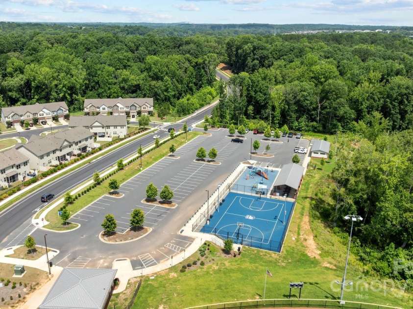 1569 Shannon Falls Drive, Fort Mill, SC 29715.  MLS# CAR4269128, YatesRealty ID 21236. 