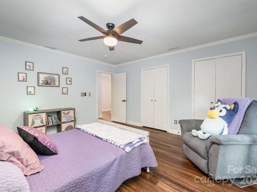 3041 Shallowood Lane, Charlotte, NC 28277.  MLS# CAR4270427, YatesRealty ID 21238. 