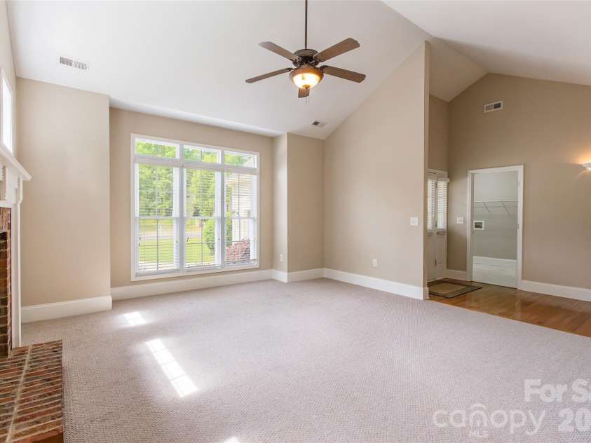 319 Cumbria Way, Rock Hill, SC 29732.  MLS# CAR4378470, YatesRealty ID 21238. 