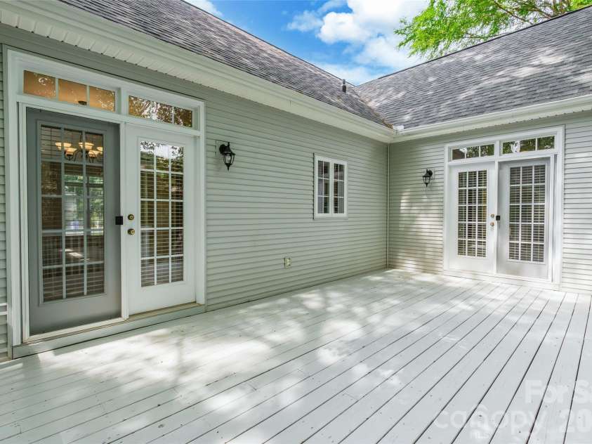 319 Cumbria Way, Rock Hill, SC 29732.  MLS# CAR4378470, YatesRealty ID 21238. 