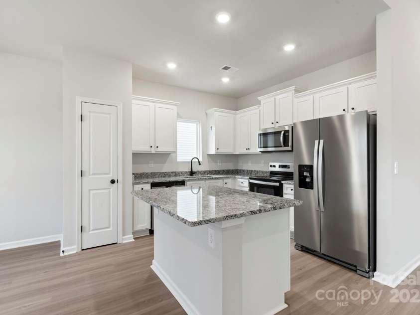 3527 Clover Valley Drive, Gastonia, NC 28052.  MLS# CAR4226139, YatesRealty ID 2124. 