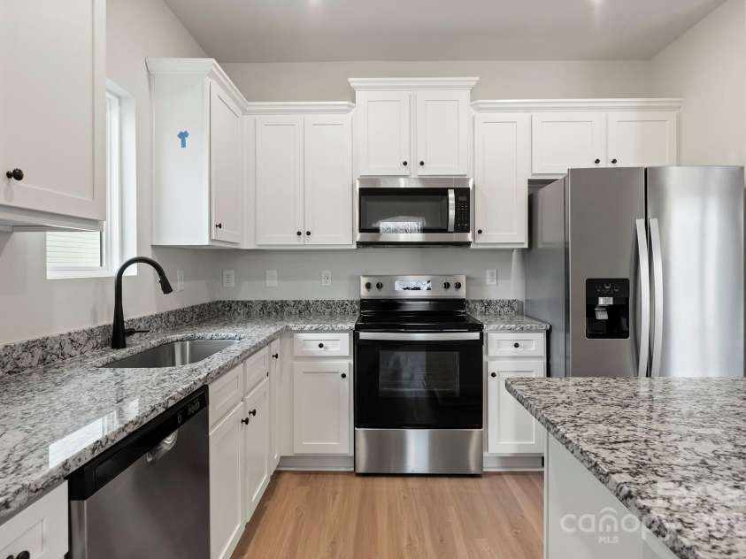 3527 Clover Valley Drive, Gastonia, NC 28052.  MLS# CAR4226139, YatesRealty ID 2124. 