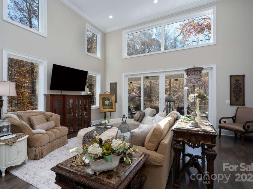 600 Monbo Road, Statesville, NC 28677.  MLS# CAR4320848, YatesRealty ID 2124. 