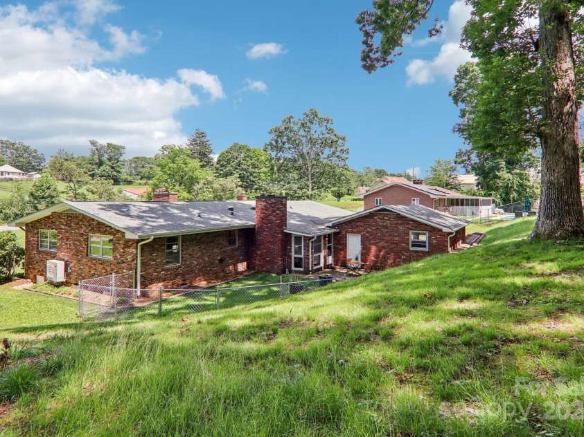 318 & 324 Old Leicester Highway, Asheville, NC 28806.  MLS# CAR4272813, YatesRealty ID 21241. Back of 324