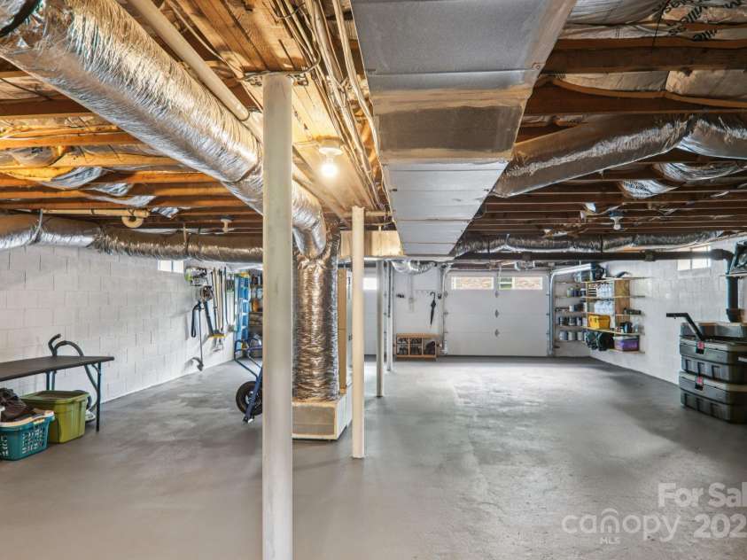 318 & 324 Old Leicester Highway, Asheville, NC 28806.  MLS# CAR4272813, YatesRealty ID 21241. Garage