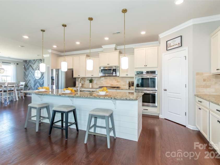 246 Sweet Briar Drive, Fort Mill, SC 29707.  MLS# CAR4234159, YatesRealty ID 21242. 