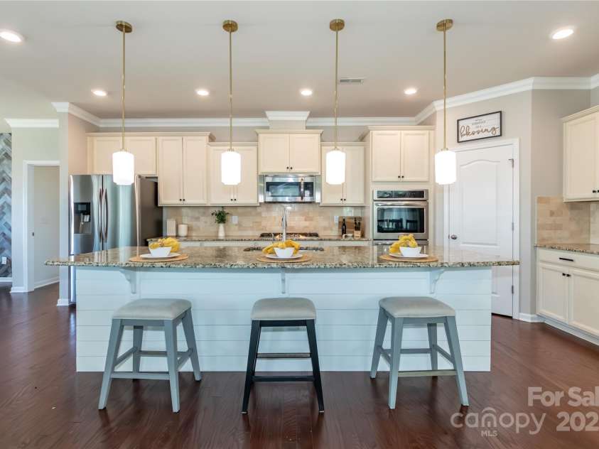 246 Sweet Briar Drive, Fort Mill, SC 29707.  MLS# CAR4234159, YatesRealty ID 21242. 