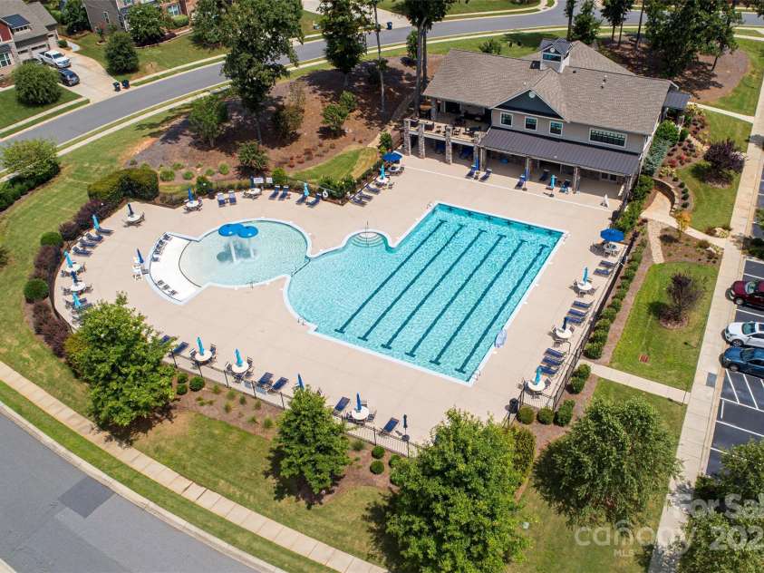 246 Sweet Briar Drive, Fort Mill, SC 29707.  MLS# CAR4234159, YatesRealty ID 21242. 