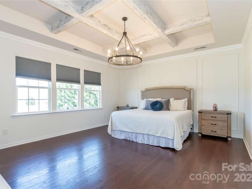 246 Sweet Briar Drive, Fort Mill, SC 29707.  MLS# CAR4234159, YatesRealty ID 21242. Primary Bedroom with remote control blinds