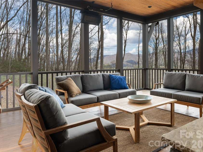51 Summit Road, Swannanoa, NC 28778.  MLS# CAR4367888, YatesRealty ID 21243. 
