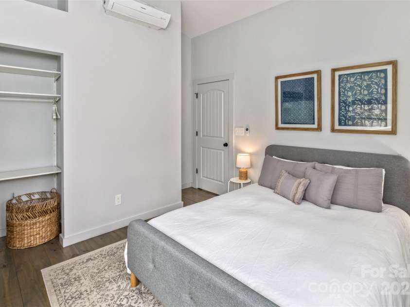 105 Annies Ridge Road, Asheville, NC 28804.  MLS# CAR4234798, YatesRealty ID 21245. Bedroom 2