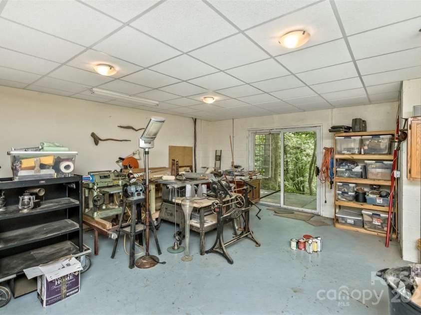 100 Black Oak Drive, Asheville, NC 28804.  MLS# CAR4266222, YatesRealty ID 21246. Expansive walkout basement. Perfect for build-out.