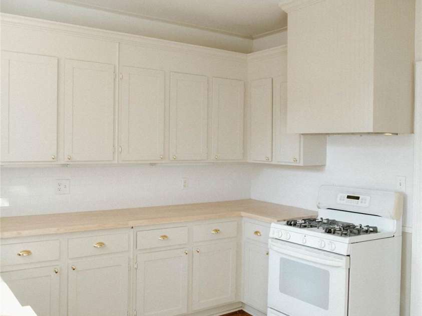 55 Academy Avenue, Concord, NC 28025.  MLS# CAR4220777, YatesRealty ID 21248. 