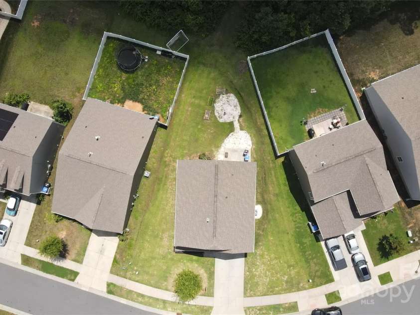 184 Cherry Birch Street, Mooresville, NC 28117.  MLS# CAR4257433, YatesRealty ID 21249. 