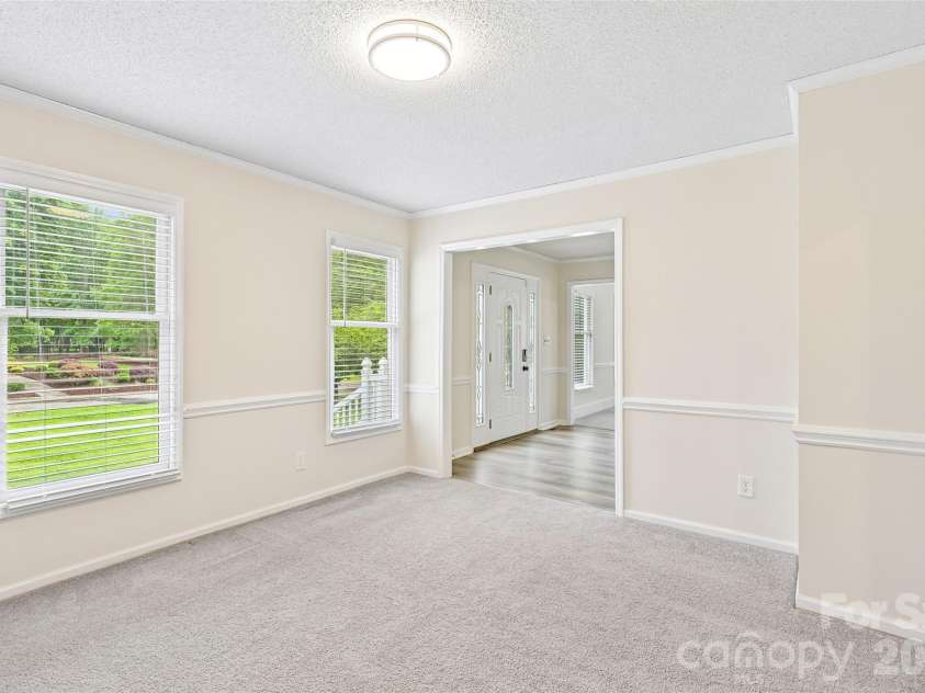 561 Briarwood Road, Lancaster, SC 29720.  MLS# CAR4380574, YatesRealty ID 21249. 