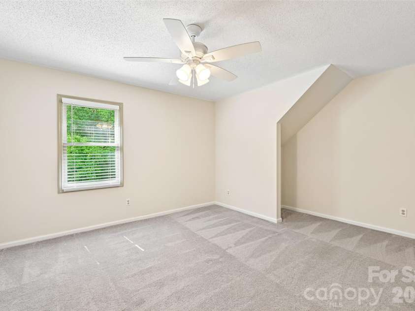 561 Briarwood Road, Lancaster, SC 29720.  MLS# CAR4380574, YatesRealty ID 21249. 