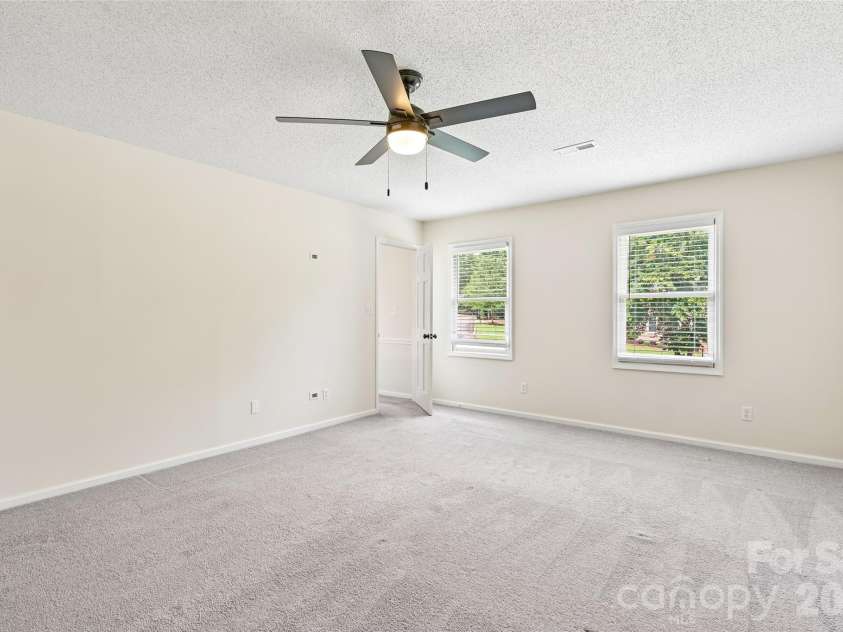 561 Briarwood Road, Lancaster, SC 29720.  MLS# CAR4380574, YatesRealty ID 21249. 