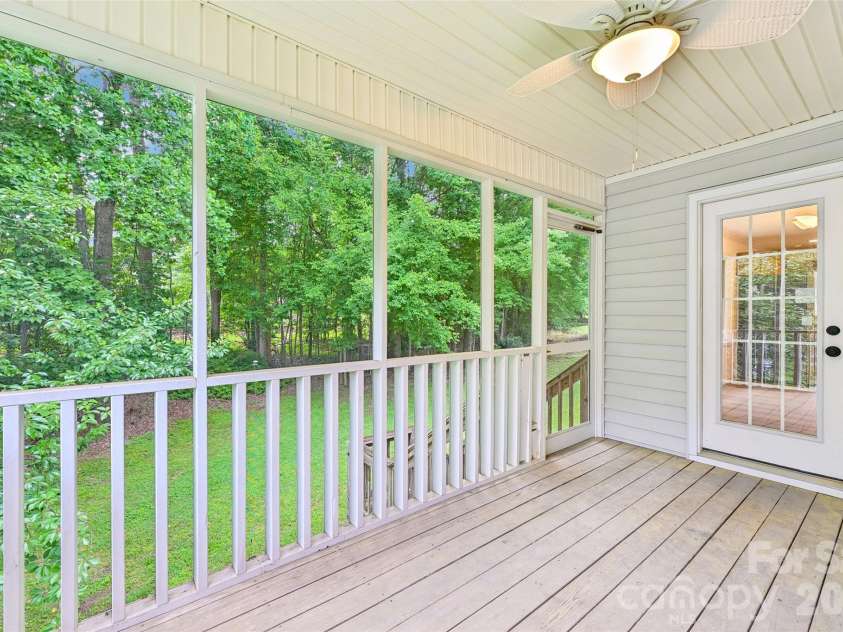 561 Briarwood Road, Lancaster, SC 29720.  MLS# CAR4380574, YatesRealty ID 21249. 