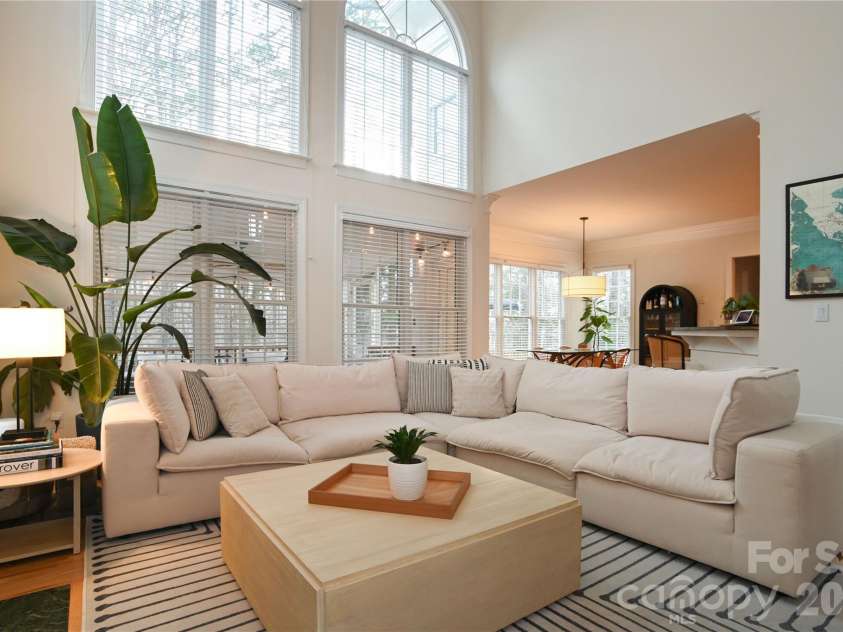 14636 Northgreen Drive, Huntersville, NC 28078.  MLS# CAR4345794, YatesRealty ID 21250. 