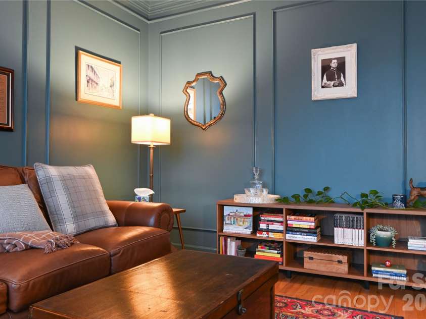 14636 Northgreen Drive, Huntersville, NC 28078.  MLS# CAR4345794, YatesRealty ID 21250. Accent wall molding in front office.