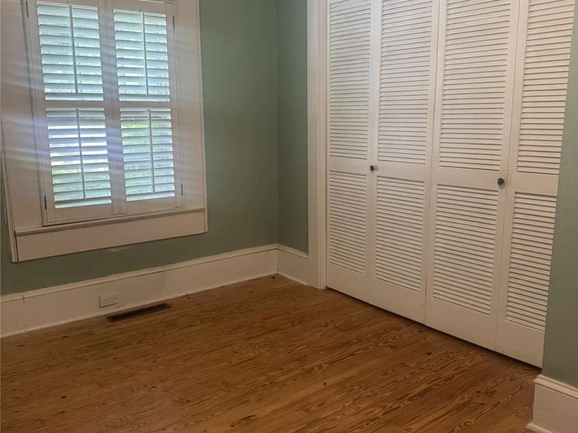 237 Institute Street, Mooresville, NC 28115.  MLS# CAR4269629, YatesRealty ID 21251. 