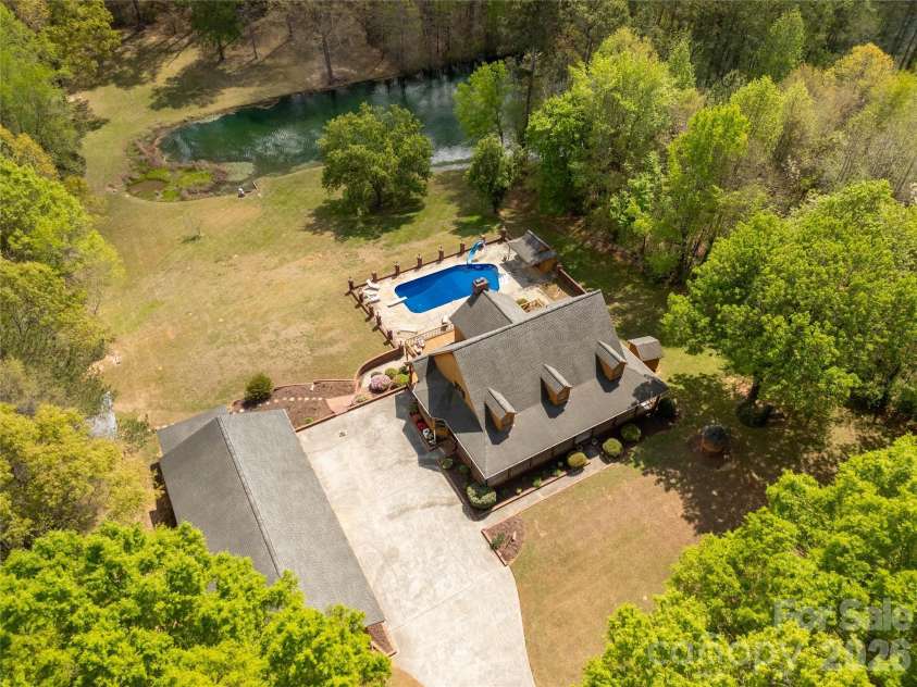 529 Langley Road, Lancaster, SC 29720.  MLS# CAR4364115, YatesRealty ID 21251. 