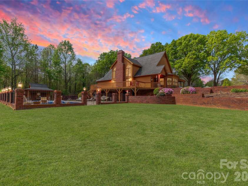 529 Langley Road, Lancaster, SC 29720.  MLS# CAR4364115, YatesRealty ID 21251. 