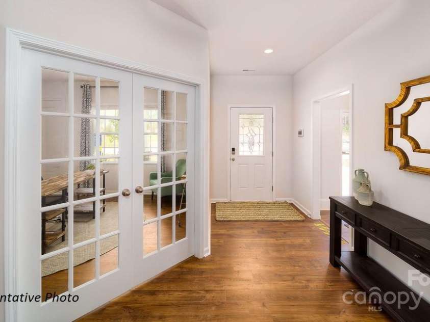 143 Apple Orchard Court, Statesville, NC 28677.  MLS# CAR4254321, YatesRealty ID 21252. 