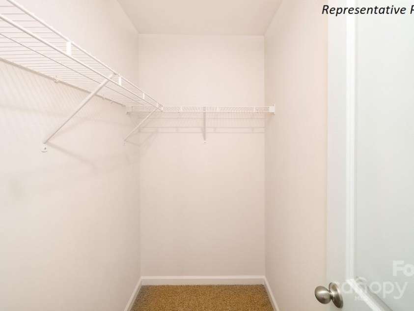 143 Apple Orchard Court, Statesville, NC 28677.  MLS# CAR4254321, YatesRealty ID 21252. 