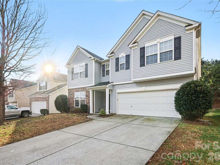 16014 Raptor Court, Charlotte, NC 28278.  MLS# CAR4356754, YatesRealty ID 21252. 