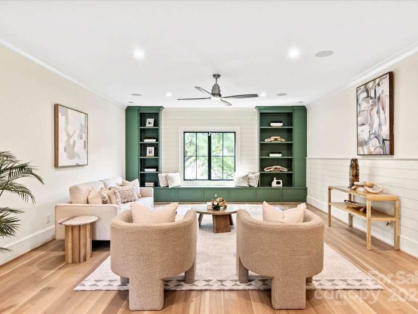 3524 Lacie Lane, Charlotte, NC 28211.  MLS# CAR4254201, YatesRealty ID 21253. 