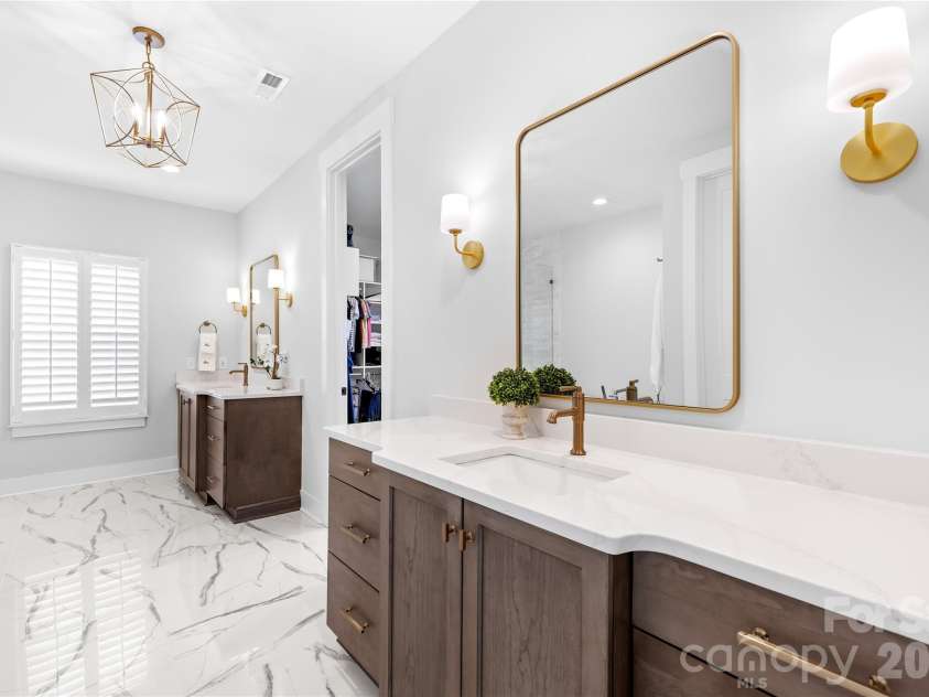 6083 Holden Court, Fort Mill, SC 29715.  MLS# CAR4366993, YatesRealty ID 21254. 