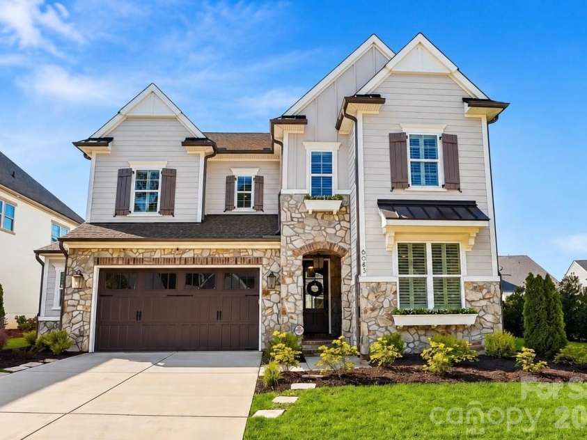 6083 Holden Court, Fort Mill, SC 29715.  MLS# CAR4420535, YatesRealty ID 21254. 