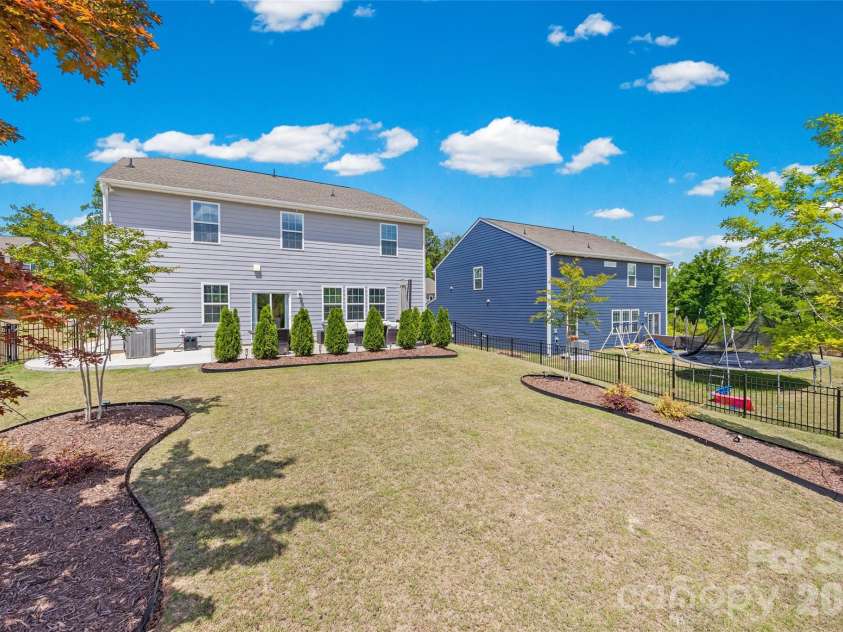 11910 Bryton Parkway, Huntersville, NC 28078.  MLS# CAR4374430, YatesRealty ID 21256. 