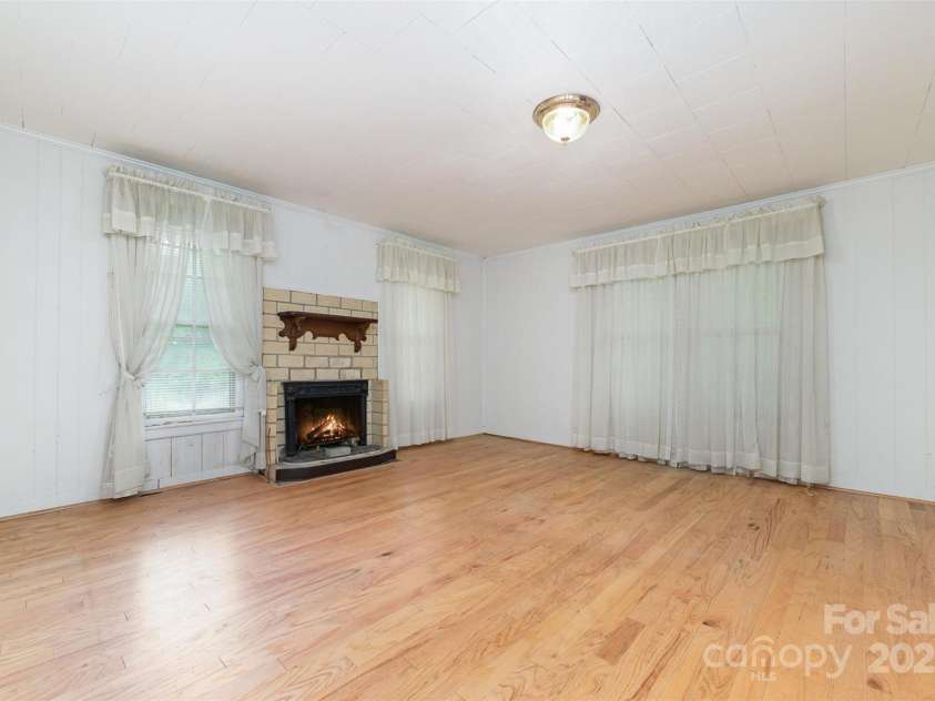 520 Eastwood Park Circle, Albemarle, NC 28001.  MLS# CAR4265334, YatesRealty ID 21256. 