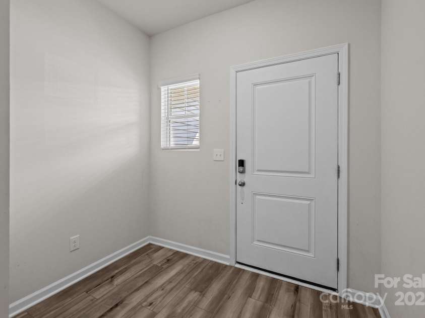 853 Gerard Bay Drive, Fort Mill, SC 29715.  MLS# CAR4268298, YatesRealty ID 21257. Space for drop zone