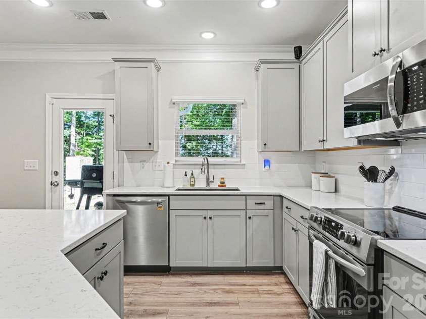 12012 Saddle Back Trail, Stanfield, NC 28163.  MLS# CAR4375591, YatesRealty ID 21258. 