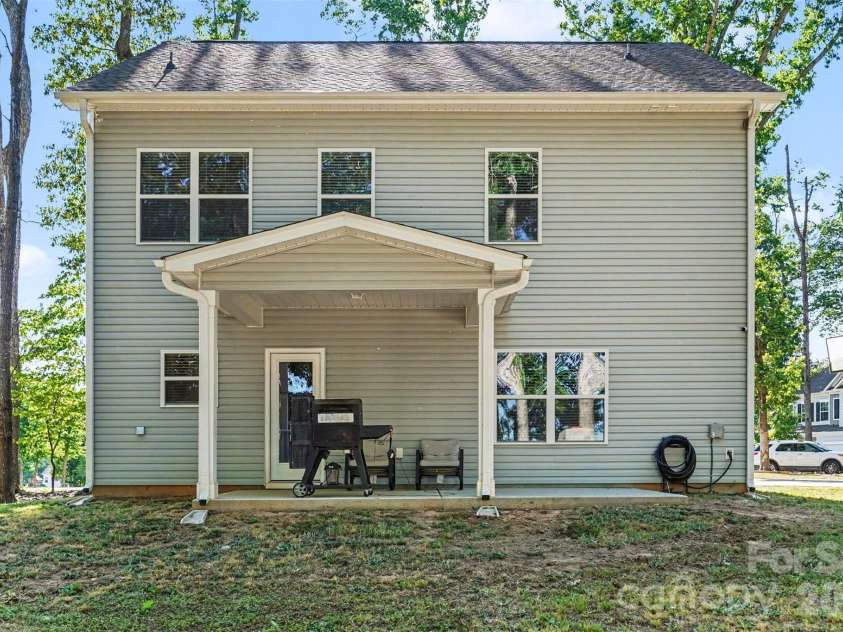 12012 Saddle Back Trail, Stanfield, NC 28163.  MLS# CAR4375591, YatesRealty ID 21258. 
